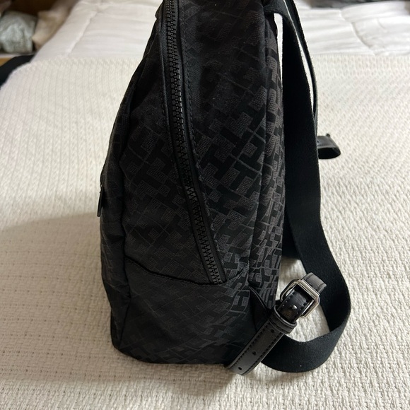 Tommy Hilfiger Black Mini Backpack Purse - Picture 3 of 7